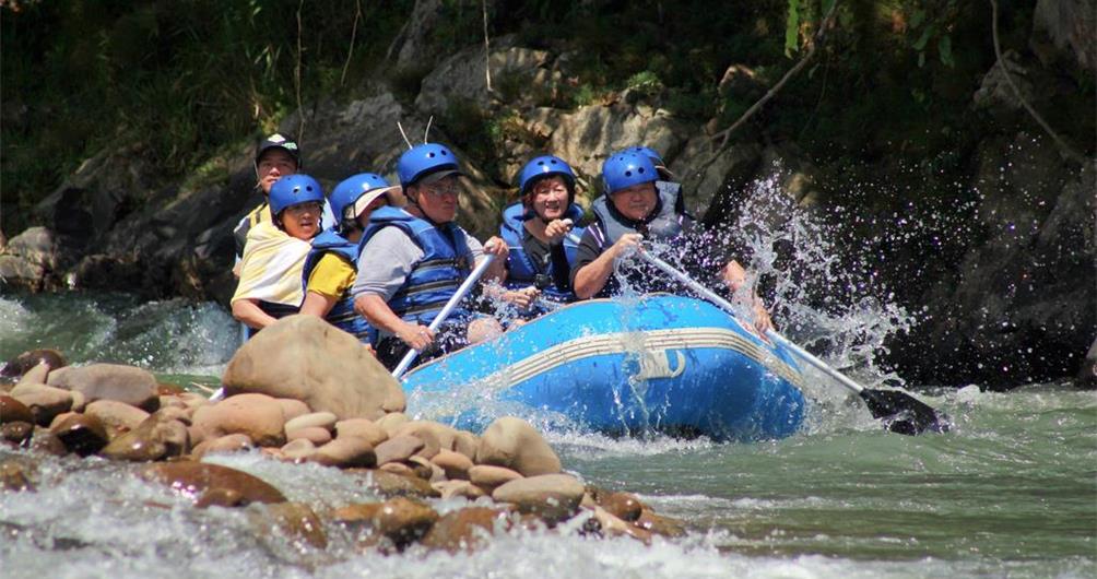 white water rafting on the Kiulu River