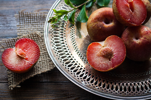 vietnamese plums