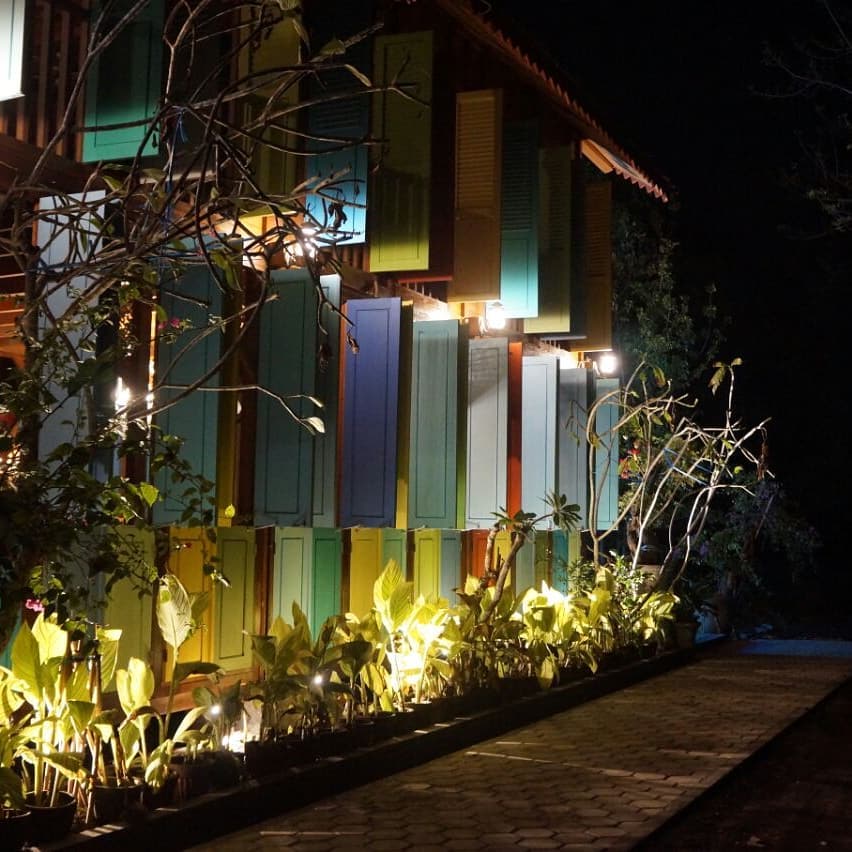 night-bleuverde-hotel-indonesia