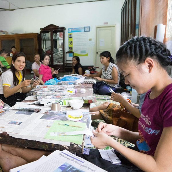 lao-disabled-women-development-center-shop-vientiane-laos