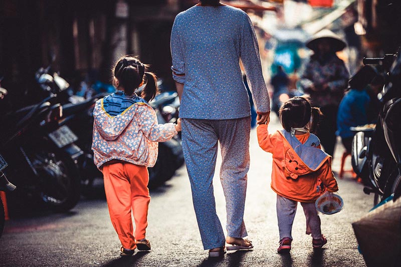 vietnam-hanoi-local-children