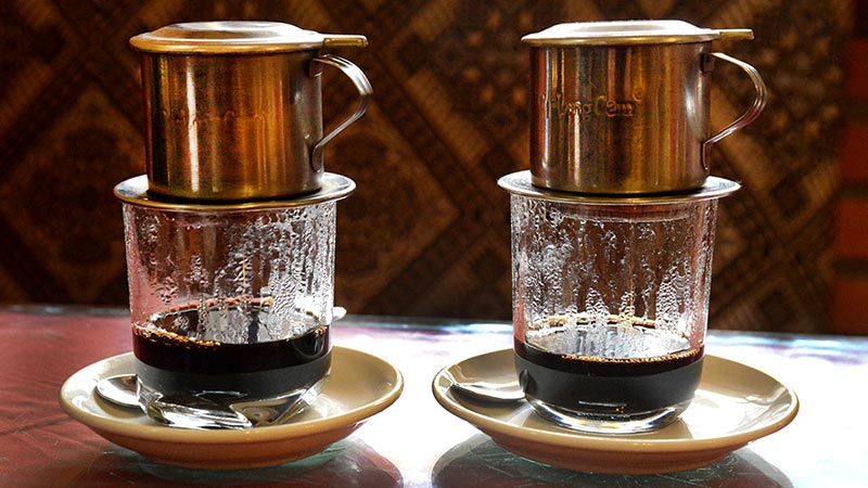 vietnam-hanoi-drip-coffee