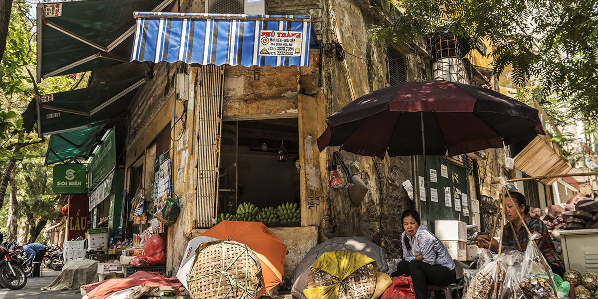 Vendors near the market
